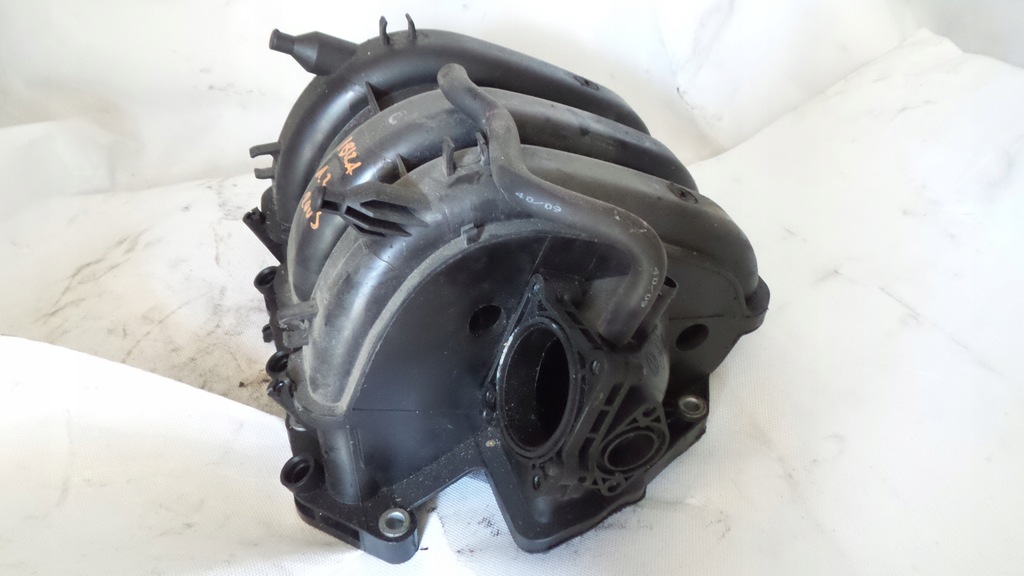 фото №10, Volkswagen оригинальный номер 03e129711d коллектор всасывающий