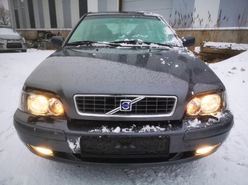 Volvo v40 стартер 2004 1.8l 1005821794 Недорого