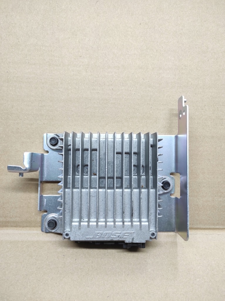 фото №1, Усилитель bose renault scenic iii 280632795r
