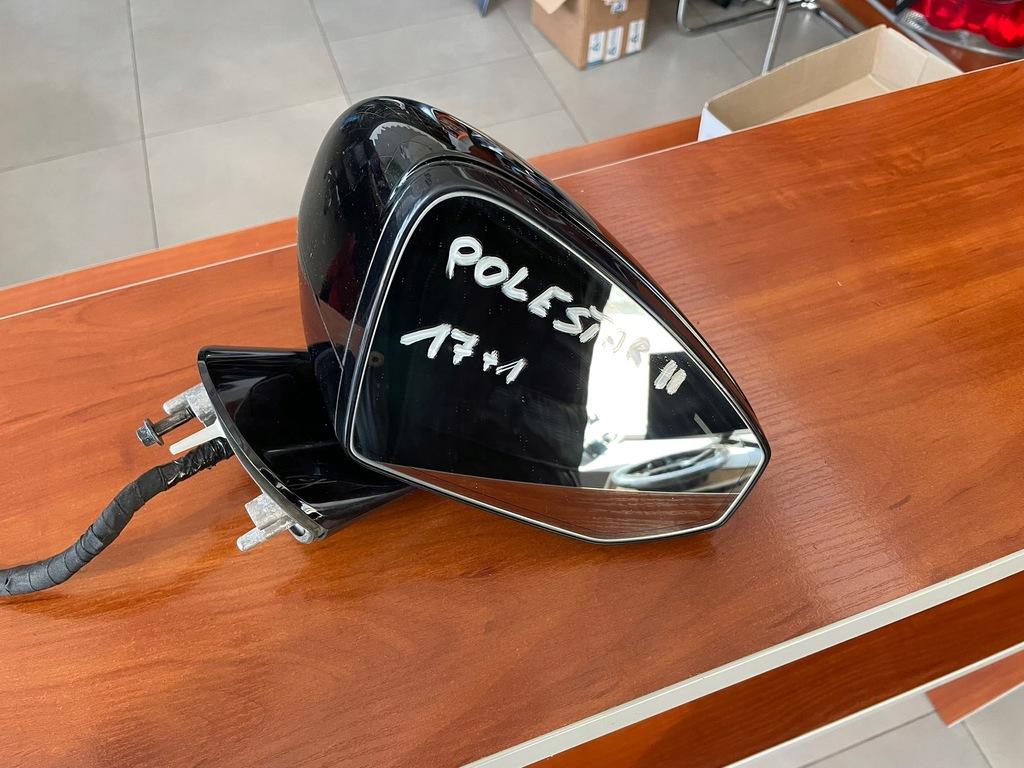 фото №1, Polestar 2 дзеркало праве 17 + 1 камера
