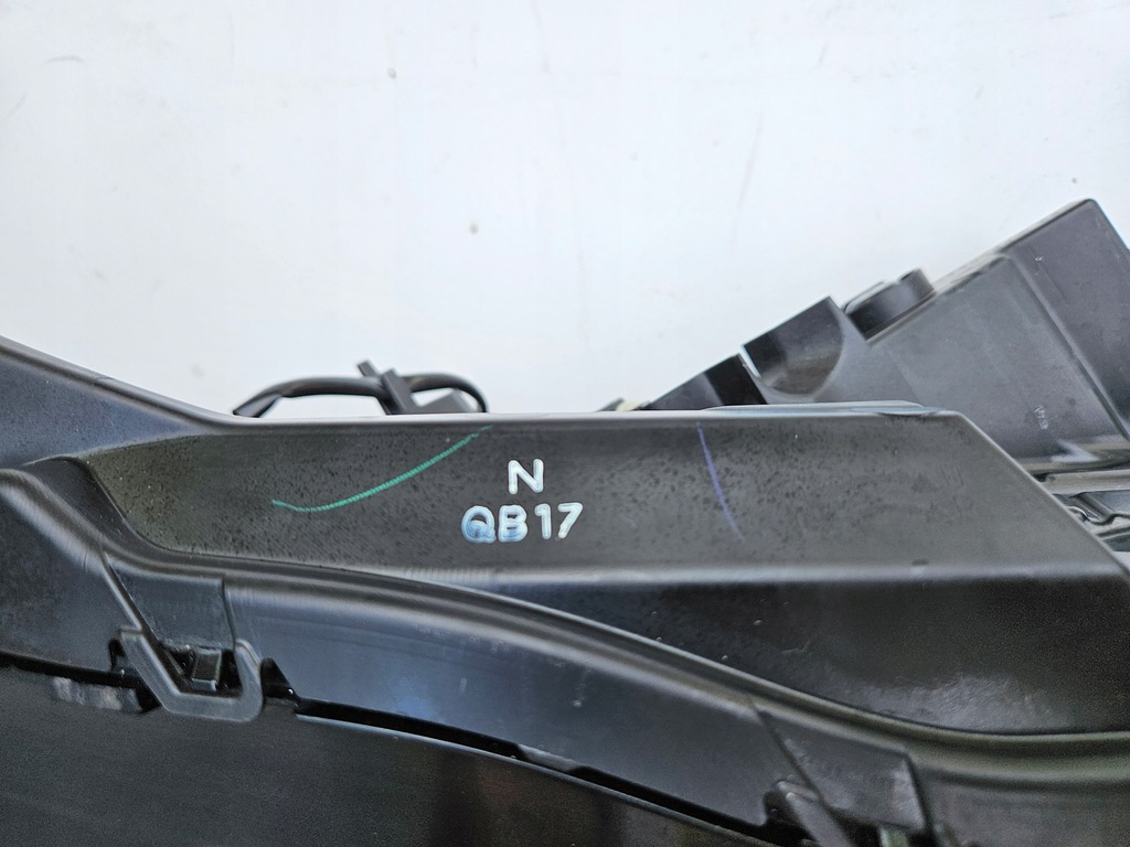 фото №7, Nissan ariya лампа лампы правая верхний нижняя eu om całe