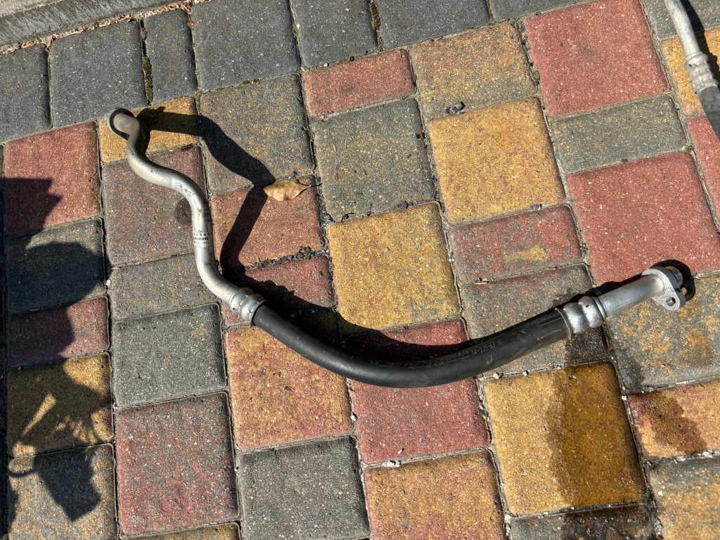 фото №1, Nissan qashqai ii j11 1.5dci шланг трубка кондиціонера 924804ea0b