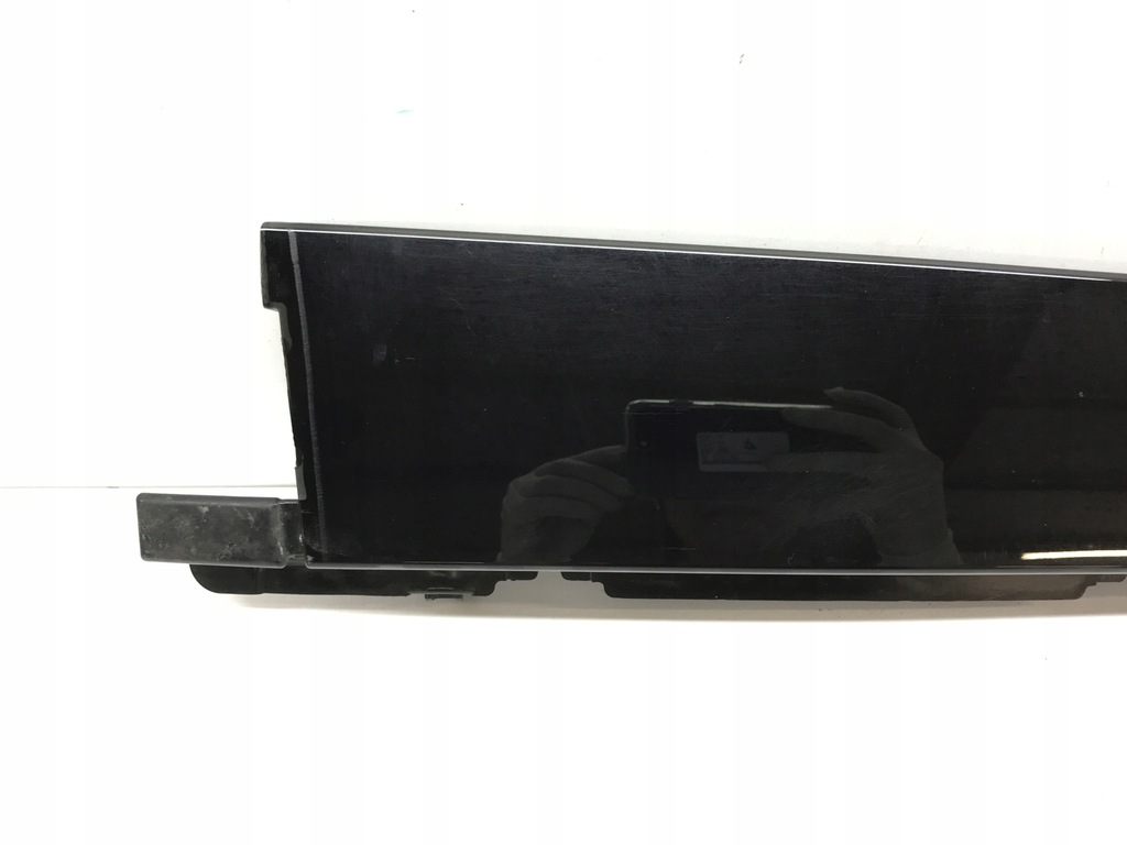 фото №2, Ford mustang mach-e молдинг двері задня лівий lj8b-r254a41-abw