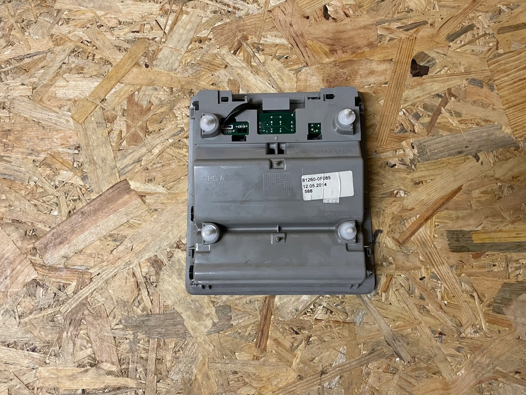 фото №4, Лампа освещение кабины салона toyota verso fl