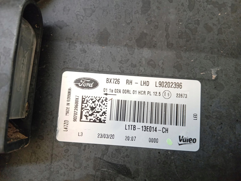 фото №7, Лампа права перед led ford puma mk2