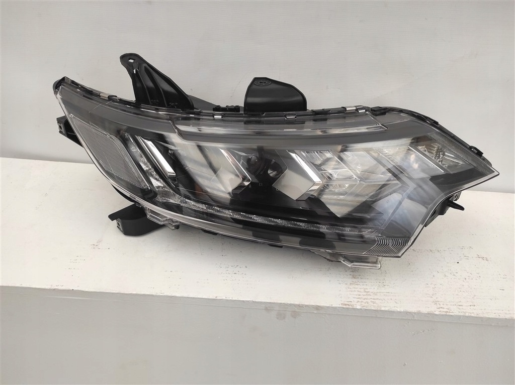 фото №1, Лампа правая перед mitsubishi outlander 3 full led