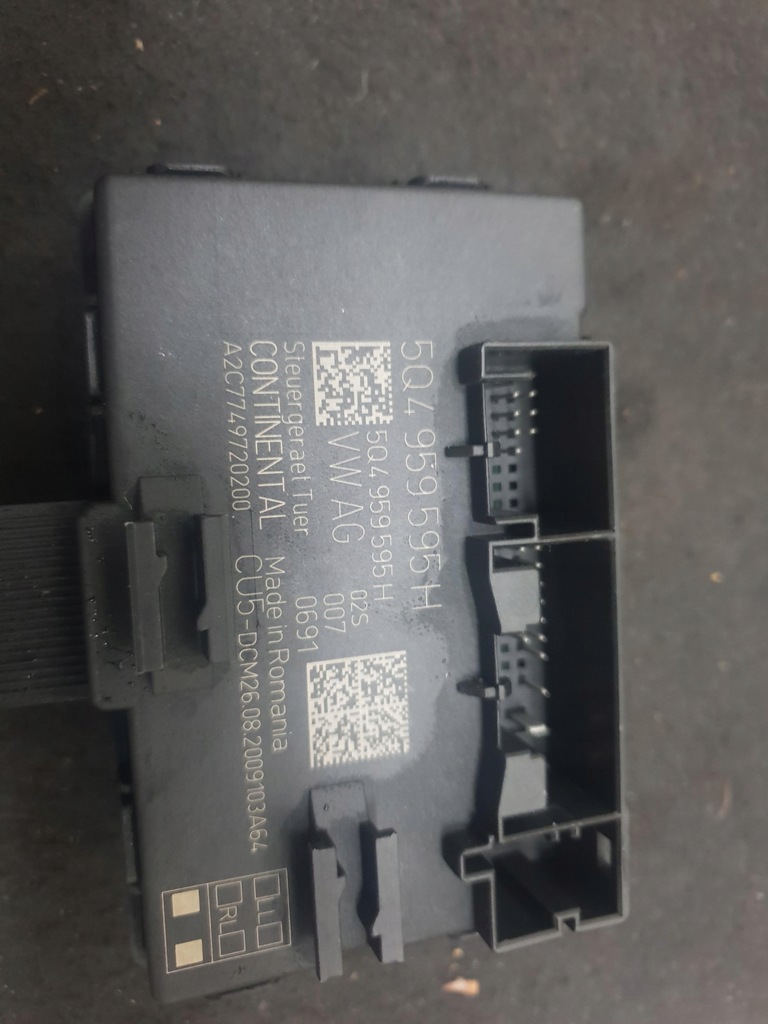 фото №1, Модуль дверь octavia iv kombi 5q4959595h