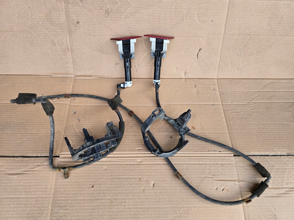 фото №1, Nissan leaf омыватель лампы левый правый