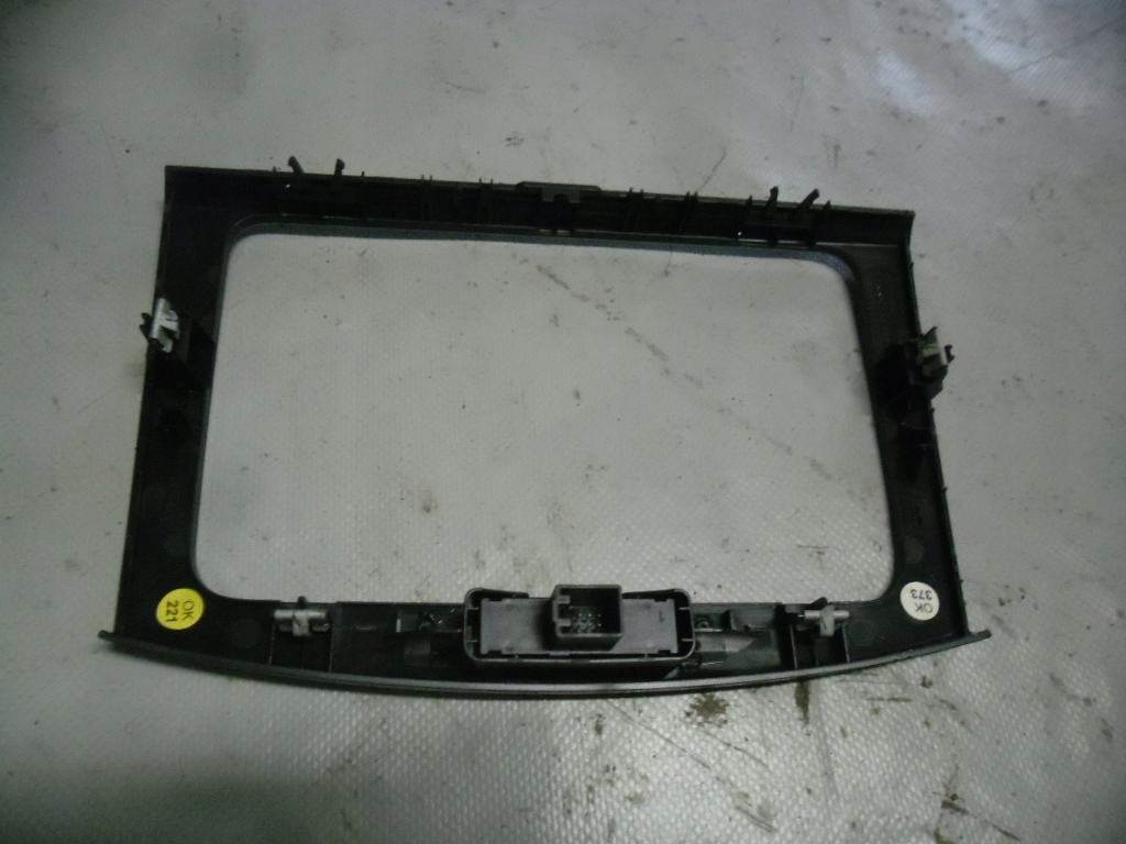 фото №4, Рамка декор панель радіо навігації vw passat b7 3aa858069h