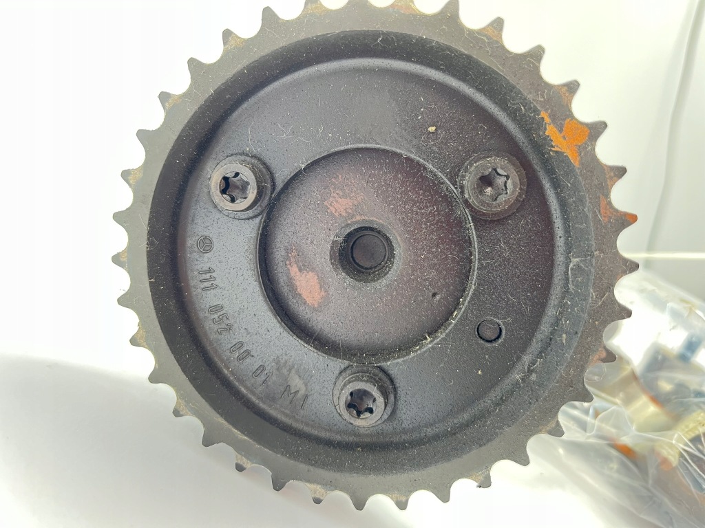 Вал распределительного вала выпускной с колесом mercedes w124 e220 220e 200e e200 m111 Киев