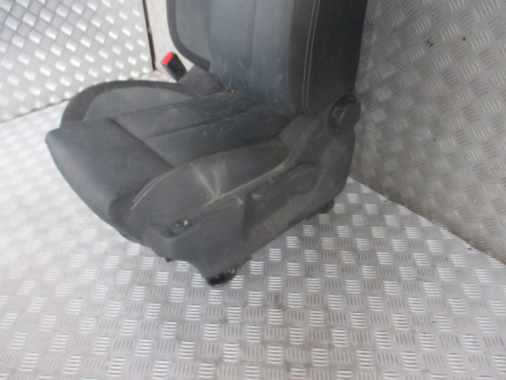 фото №4, Сиденье правый перед citroen c4 ii 10-15r