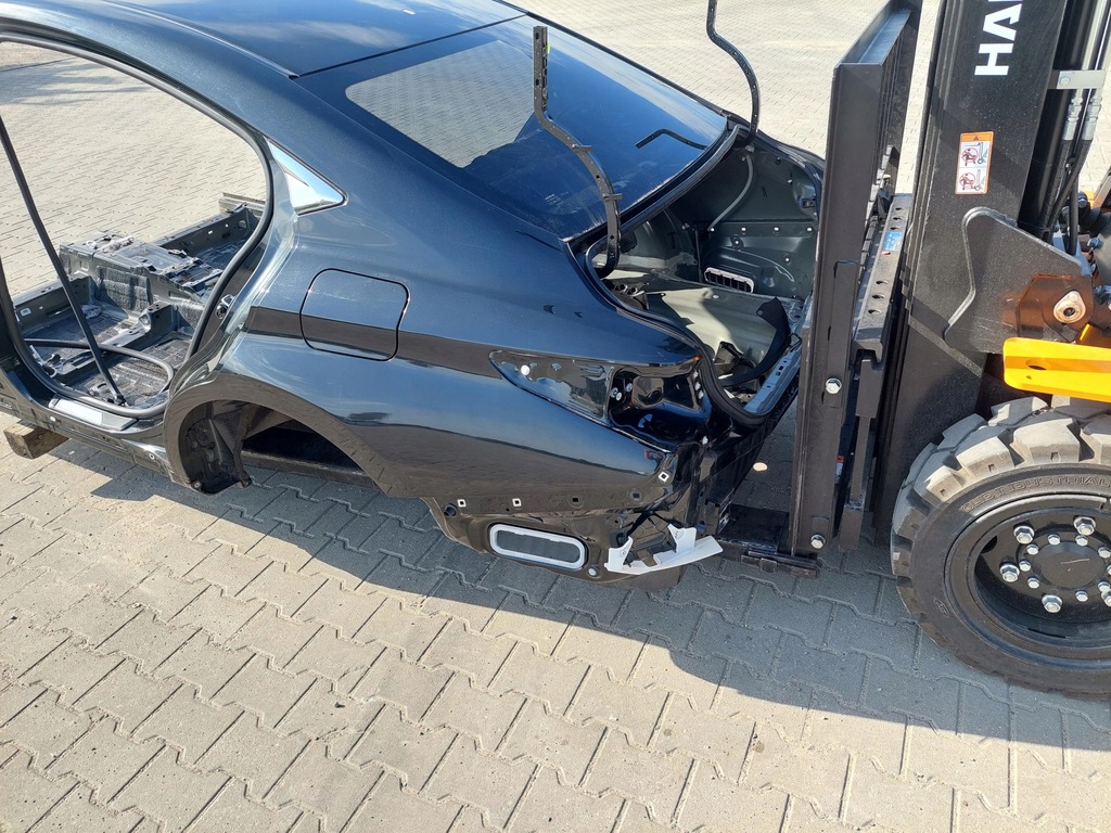 фото №7, Pas задня задній піддон крила лівий правий чверть lexus es vii 7 300 h 223