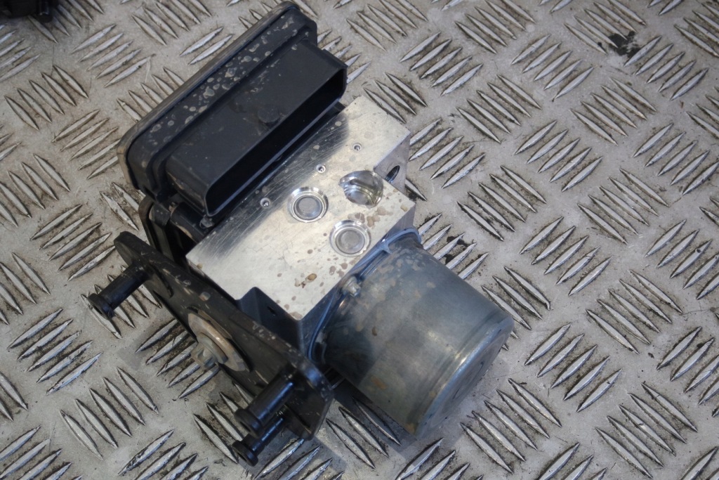 Купить Модуль насос abs mercedes w463/4 a4639002404