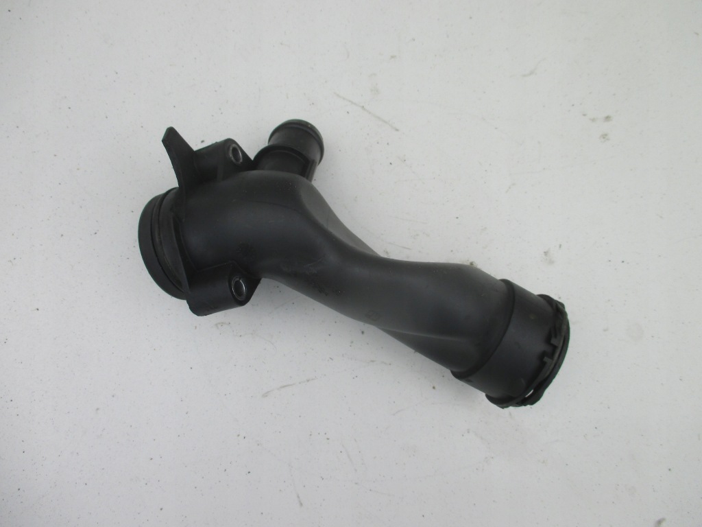 фото №2, Mercedes w204 w212 slk 1.8 cgi труба шланг воды