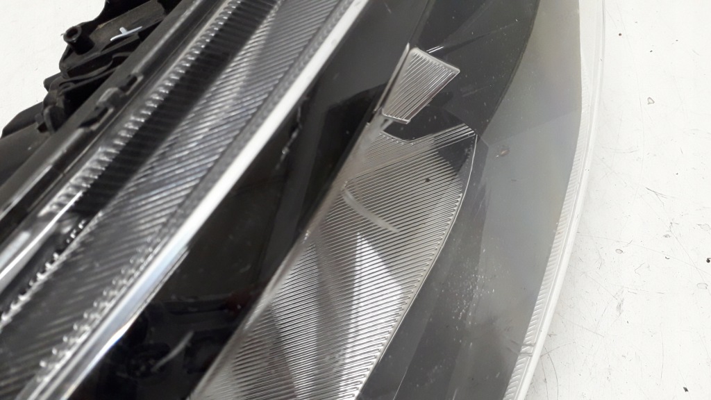 фото №9, Skoda fabia 3 iii 14- лампа правая перед 6v1 -стекло