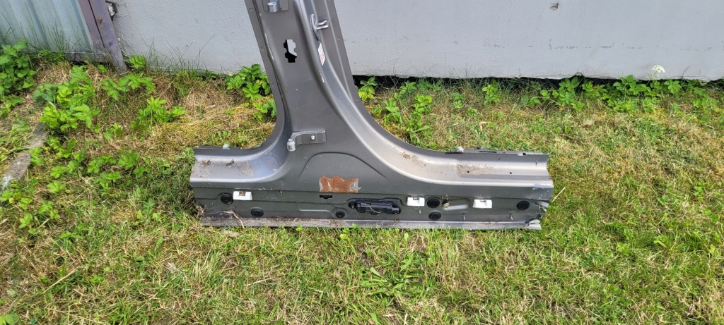 фото №4, Порог блок двигателя средний b правый bmw g21