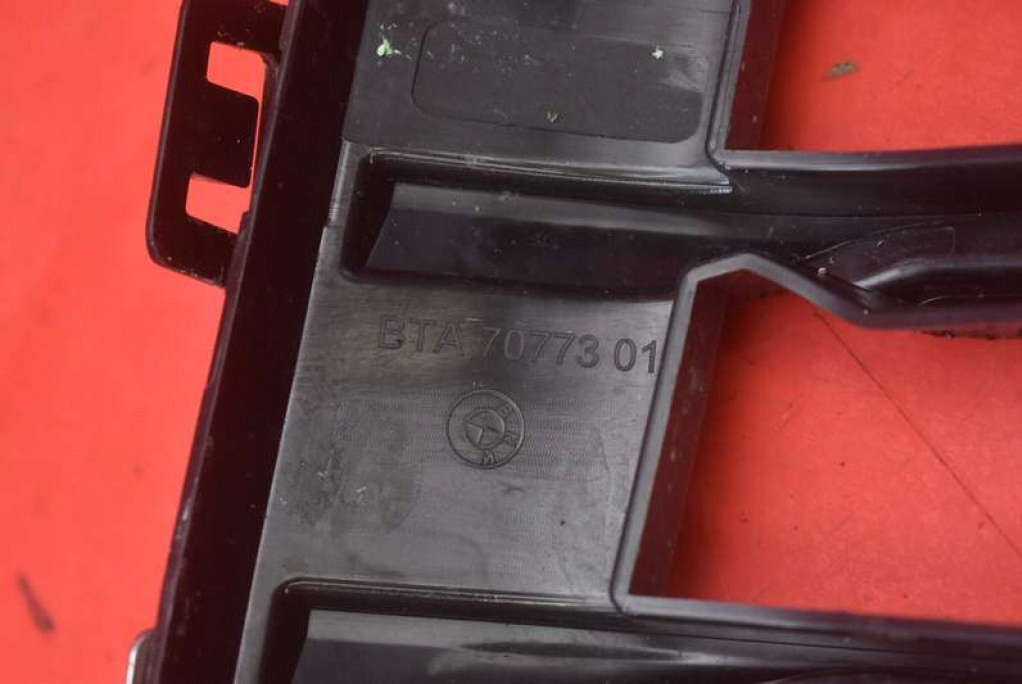 Решётка радиатора решётка радиатора czarna 7077301 bmw f44 gran купе m-pakiet 19-21 Недорого