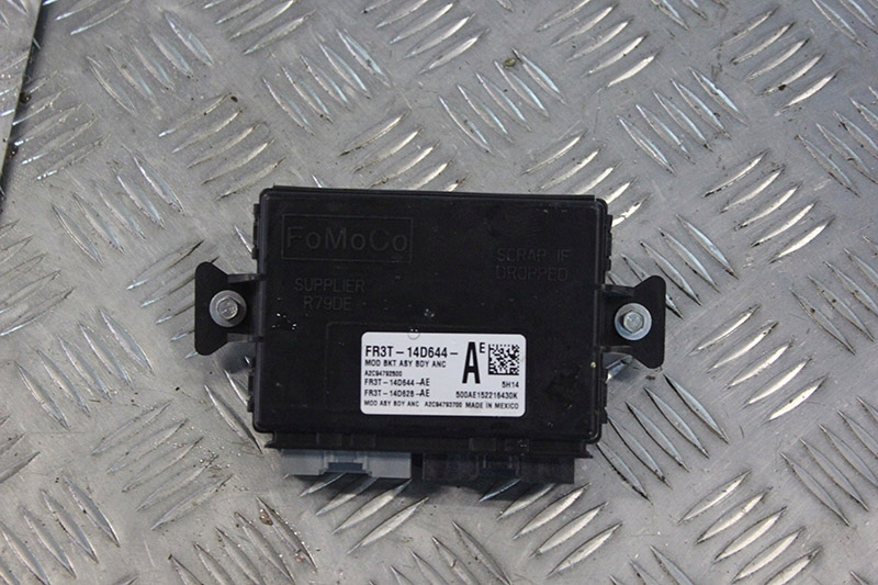 фото №1, Ford mustang 2015 модуль блок управления света fr3t