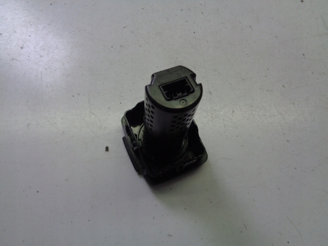 фото №3, Разъём зарядки usb ford explorer 2022 rok