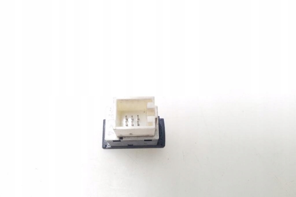 фото №1, Кнопка esp audi 4f0927134 2009