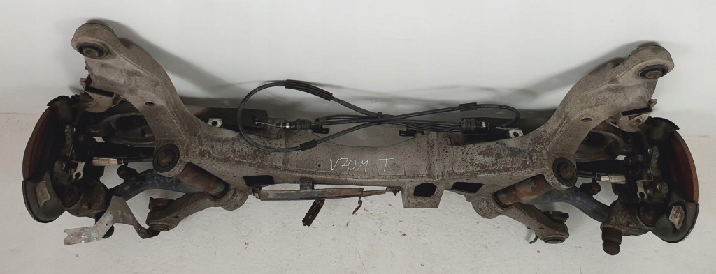 фото №2, Подрамник подрамник балка задняя oś задняя volvo v70 ii