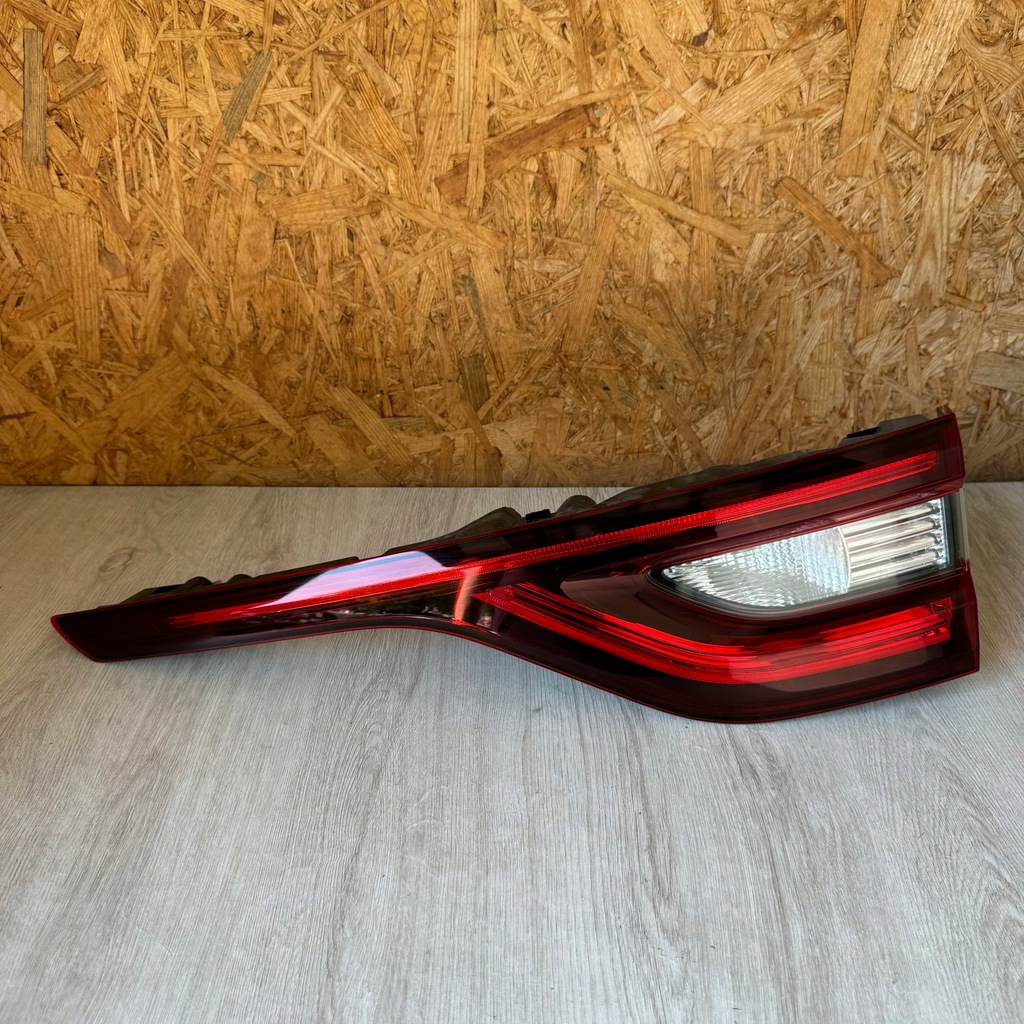 фото №1, Лампа задняя правая крышки renault koleos ii 2018 rok