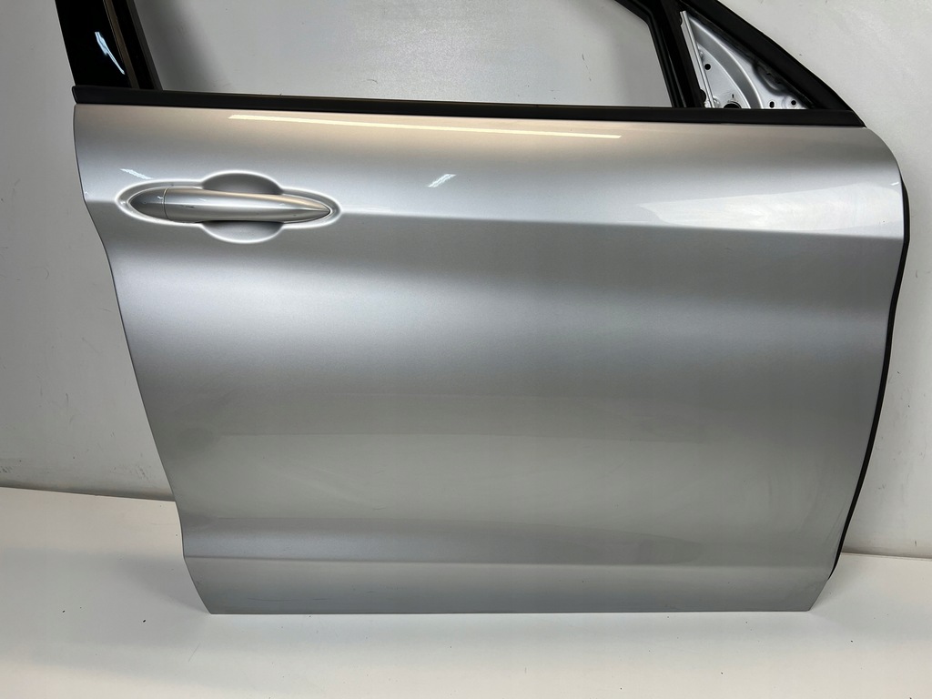 фото №4, Alfa romeo stelvio дверь правое левая перед