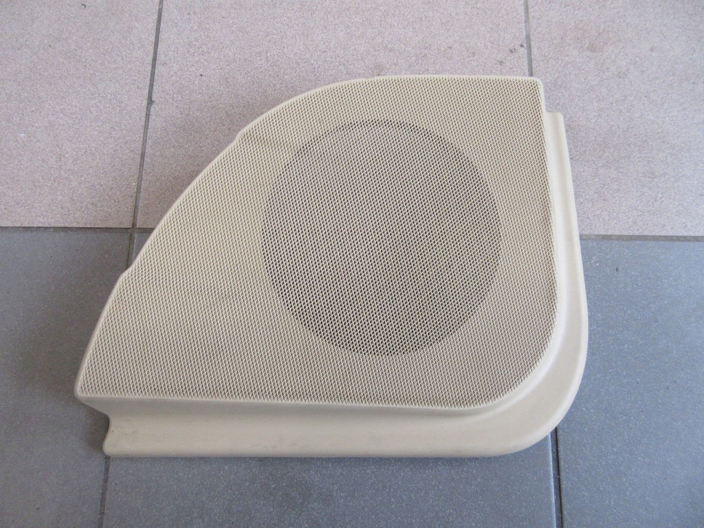 фото №1, Защита заглушка накладка динамика левый перед mercedes w219 c219 cls beż