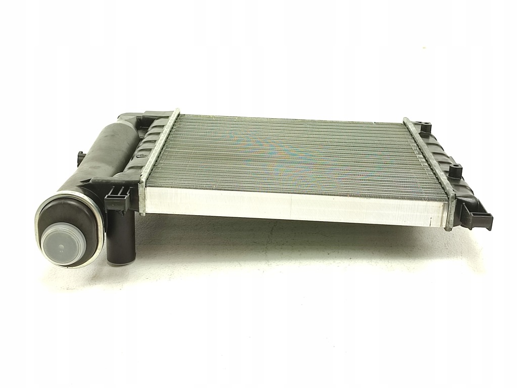 Радиатор воды fiat fiorino 1 1980-1993 новая оригинальная 7566875 / 7566875 Недорого