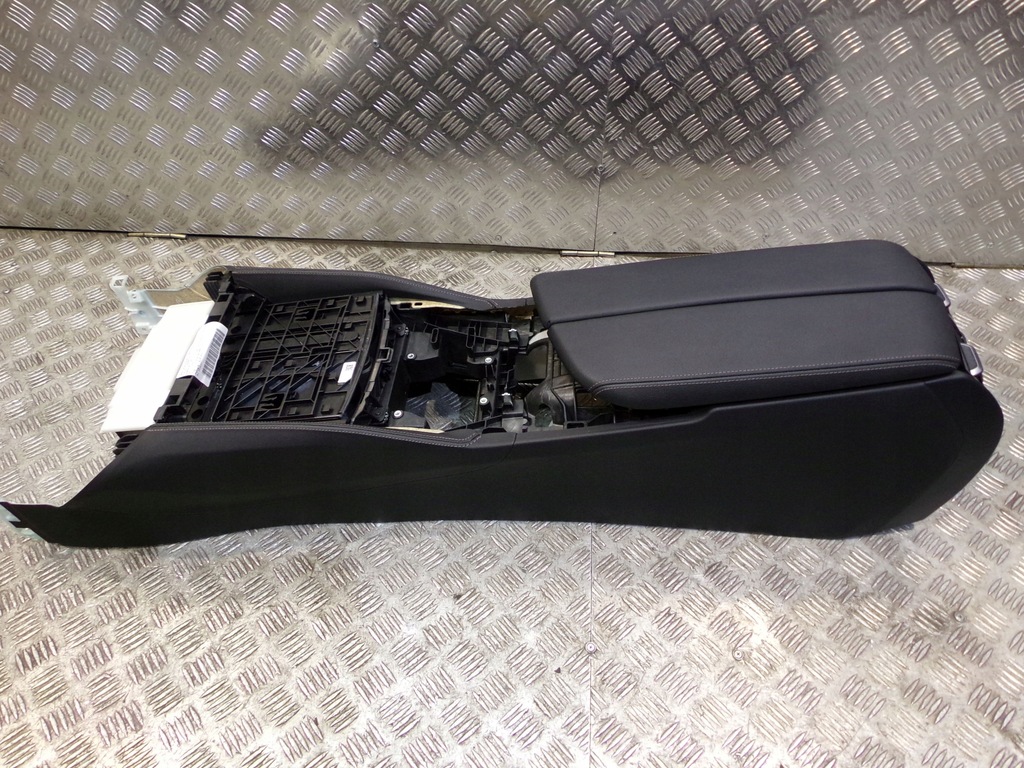 фото №16, Bmw 5 g30 обивка сиденья заднее сиденье обшивки материал