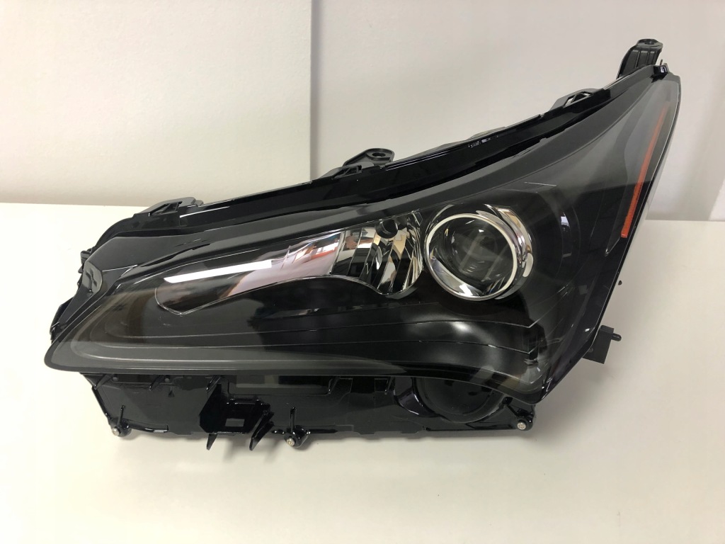 Купить Lexus nx nx200t nx300h фара левая led, новая, оригинал.