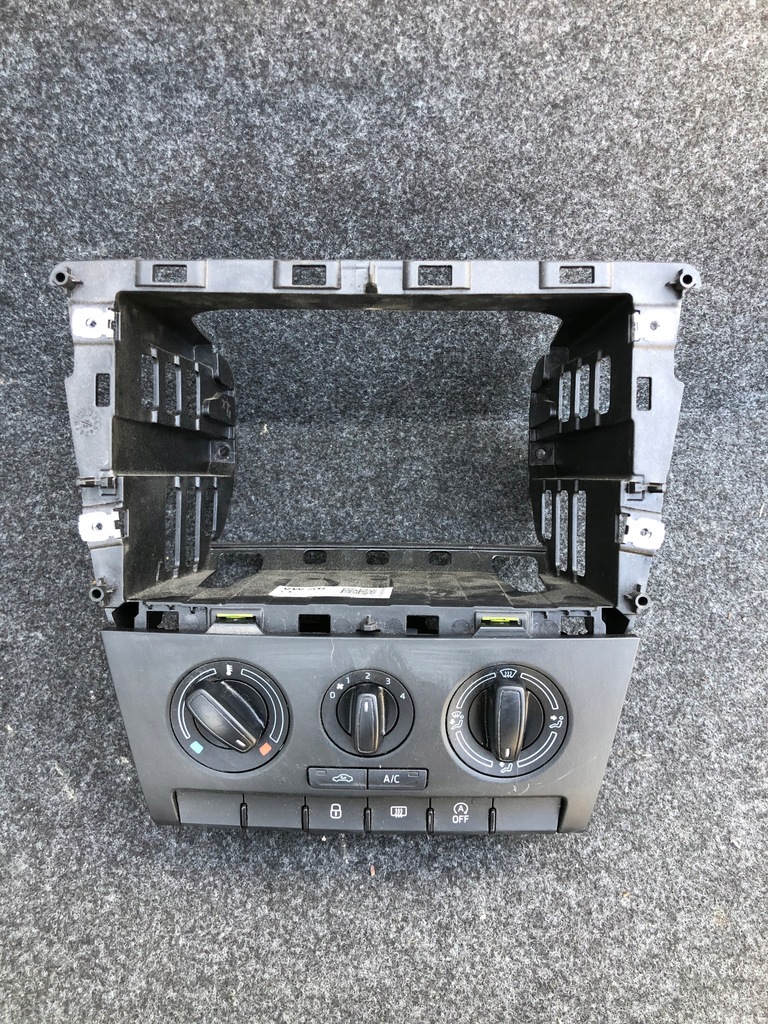 фото №1, Панель керування обдув skoda rapid ii lift