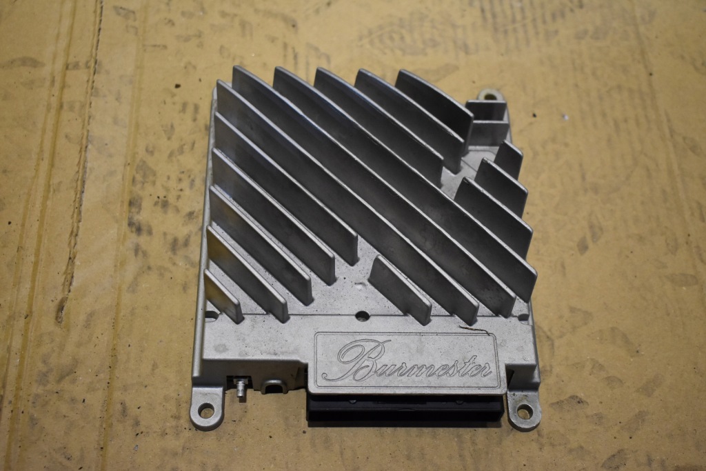 фото №1, Idealny підсилювач burmester mercedes w247 w118 w177 1