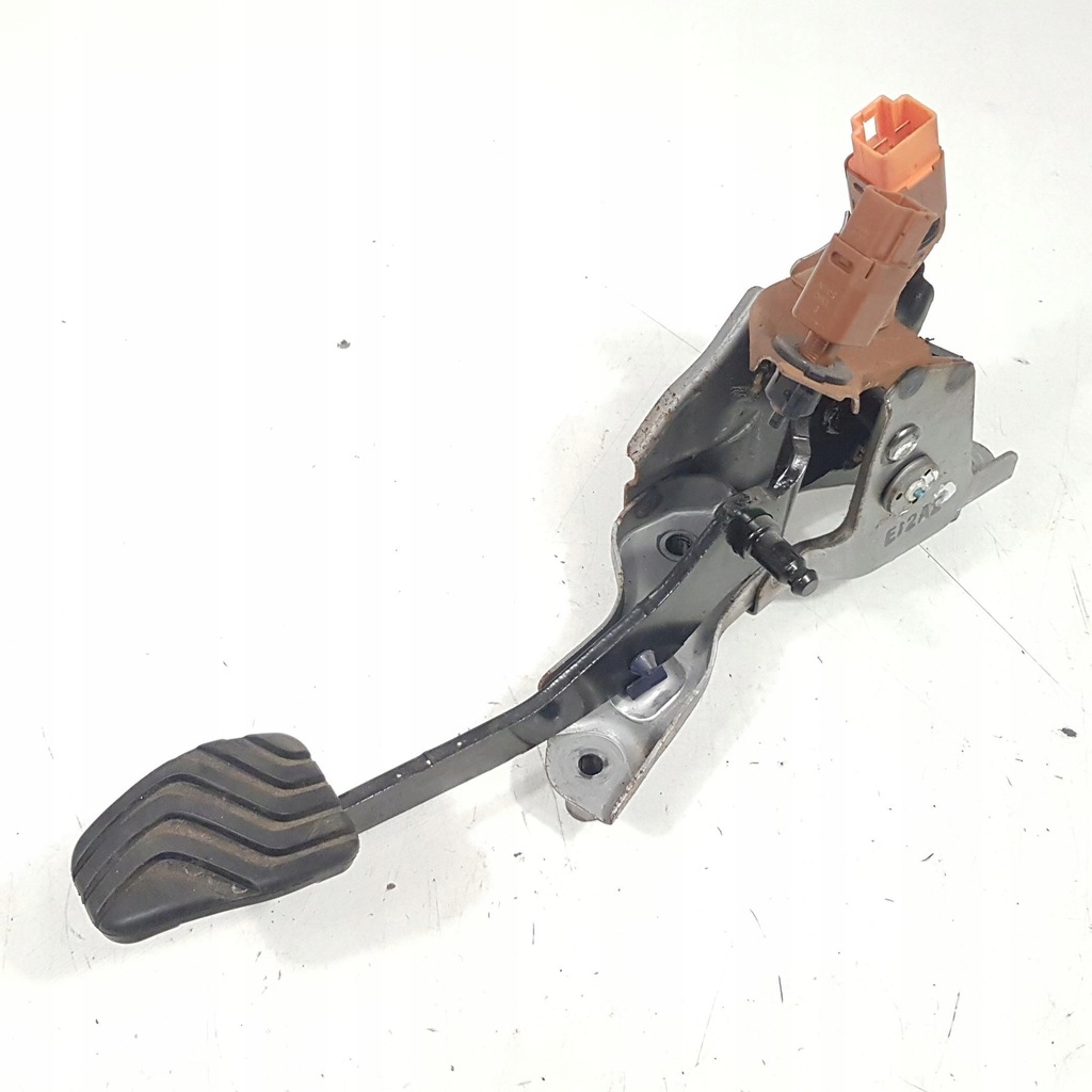 фото №1, Педаль сцепления nissan micra k14