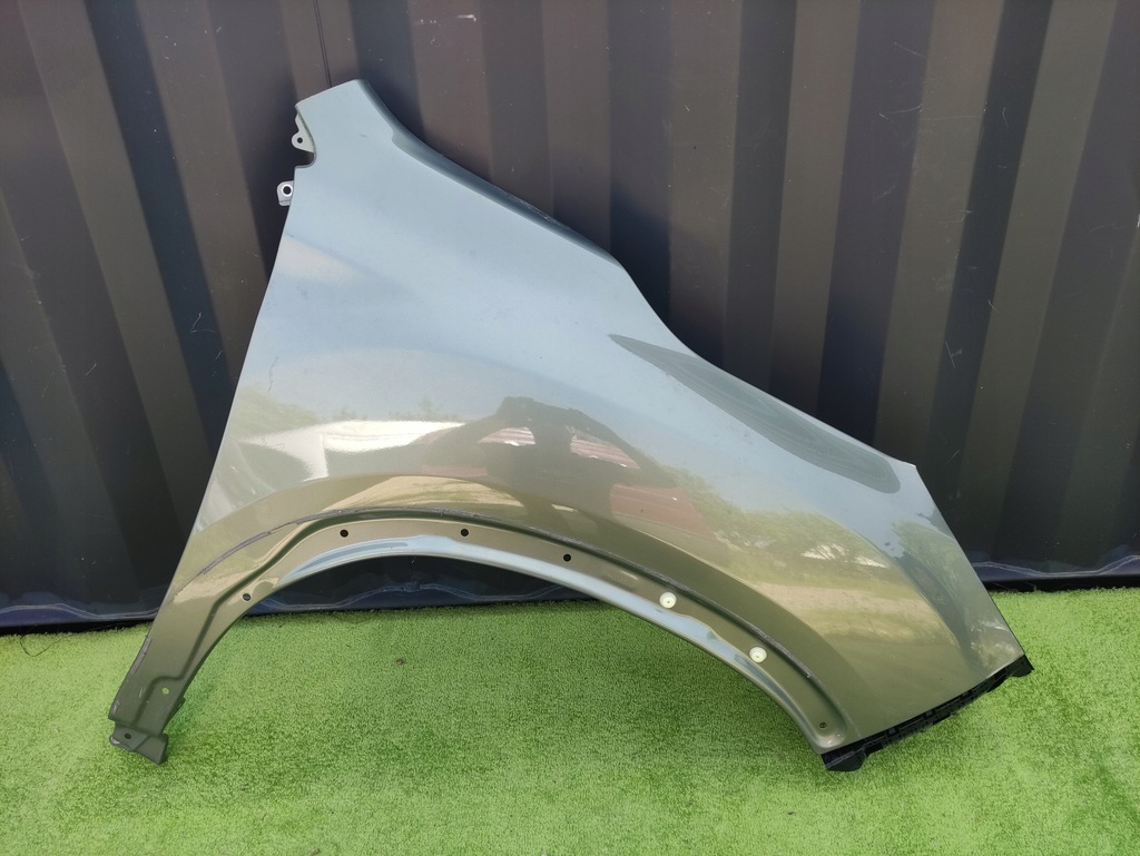 фото №1, Subaru forester v 18- крыло правый передний перед