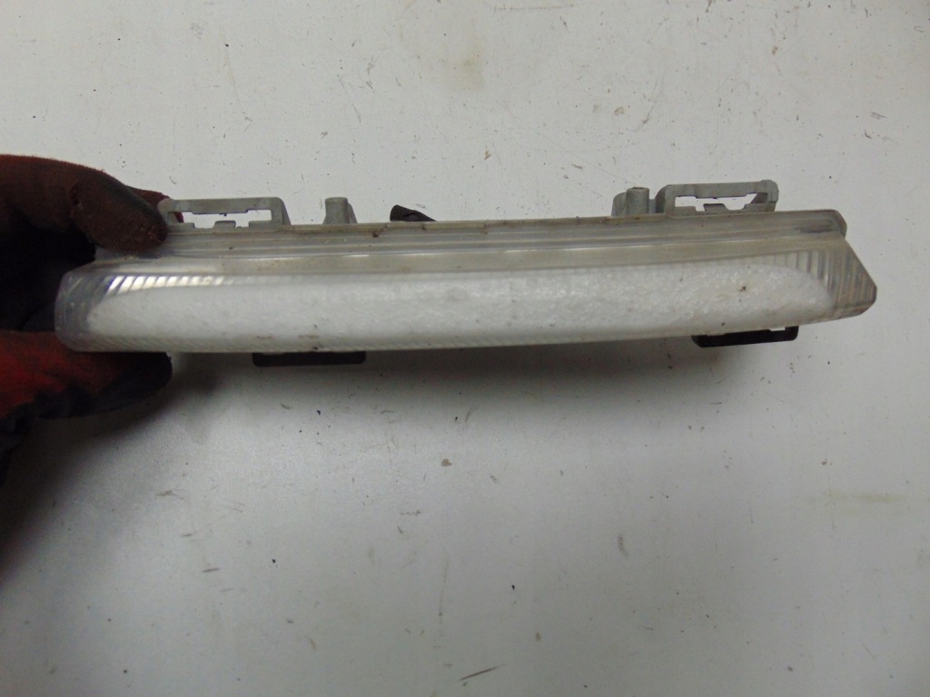 Противотуманная фара левый led drl mercedes w212 a2049068900 европа Недорого