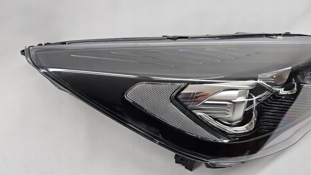 Ford kuga mk 2 рестайлинг  st фара перед правый  full led в Украине