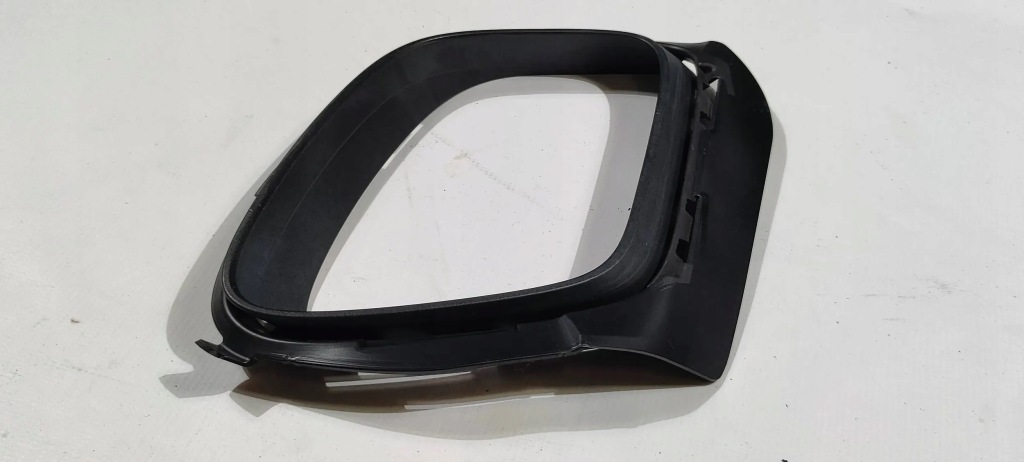 фото №6, Молдинг бампера задняя заднего рамка выхлоп правая porsche panamera 2017-