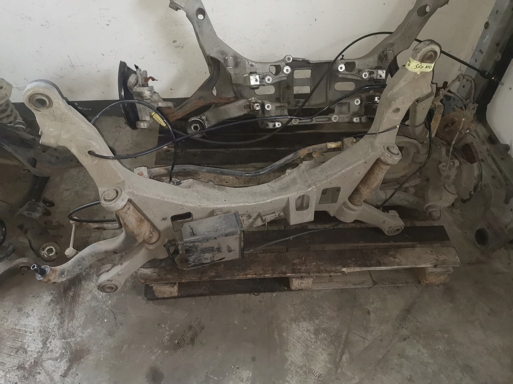 фото №1, Volvo s60 v70 подрамник задняя задняя