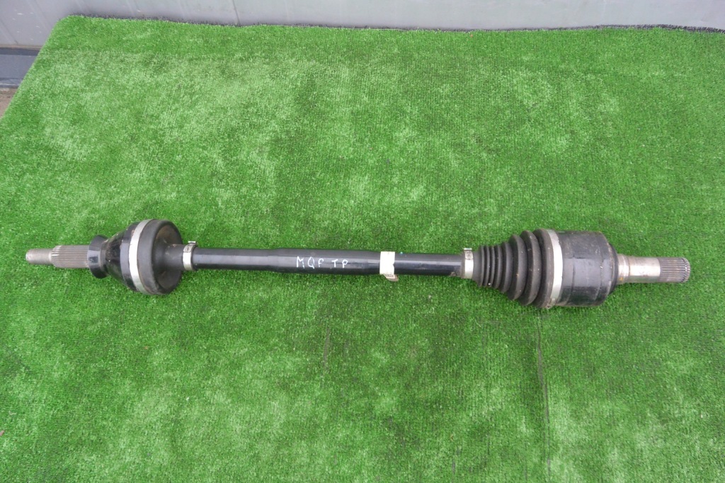 Купить Приводной вал правая задний  3.0d maserati quattroporte ghibli