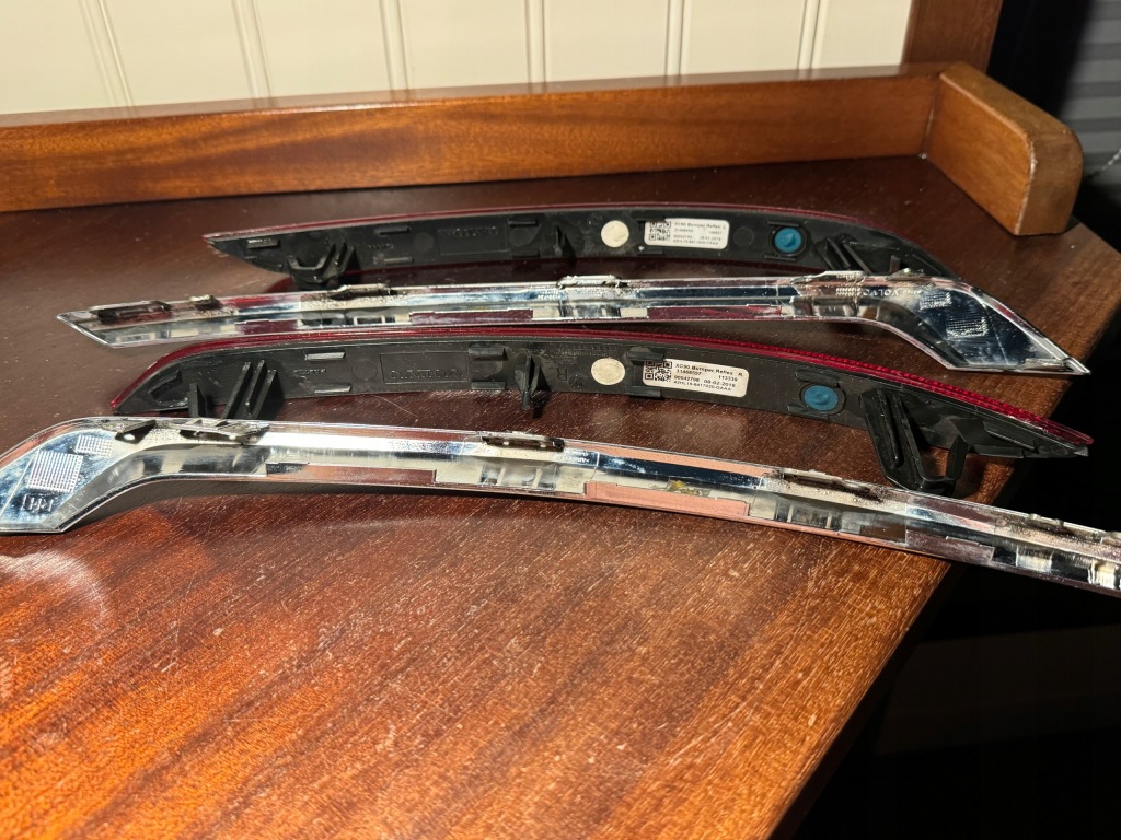 фото №7, Volvo xc 90 16r комплект відбивач i хром p/l бампер задня