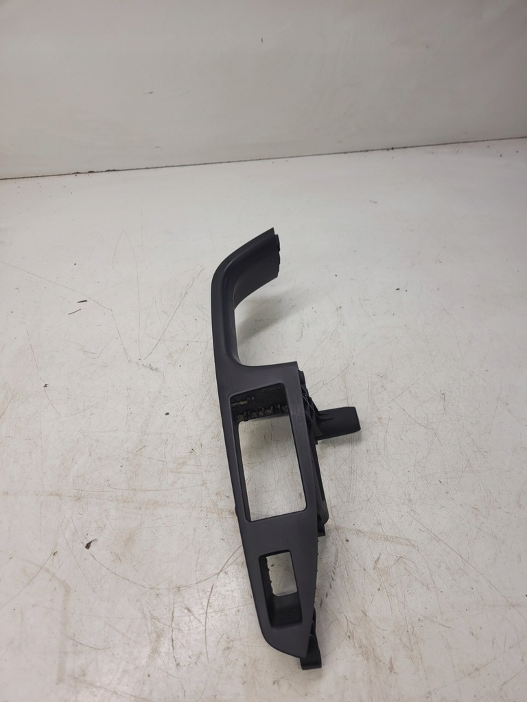 фото №1, Корпус кронштейн дверь левый задняя audi a7 4g8867371