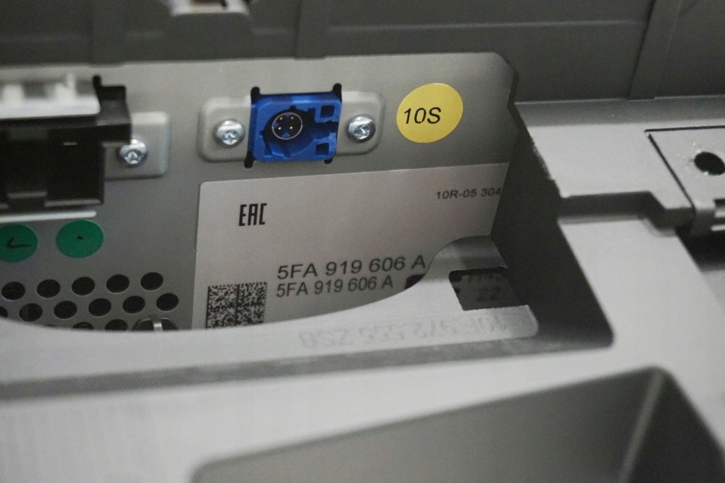 Дисплей экран lcd seat cupra born vw id3 5fa919606a с Разборки