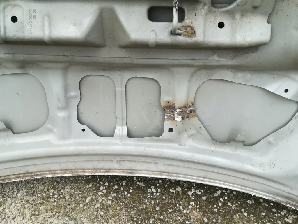 фото №4, Peugeot 107 капот крышка двигателя оригинал