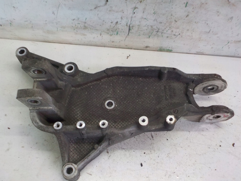 фото №1, Scania кронштейн подушки безпеки кабіни