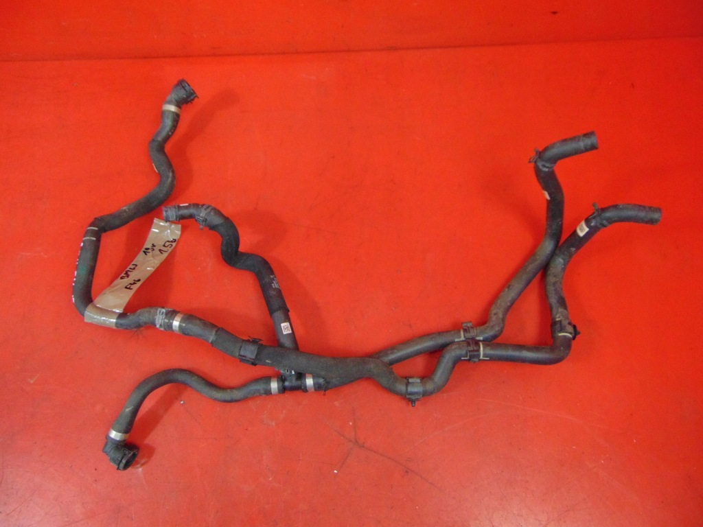 фото №1, Bmw 2 f46 gran tourer 1.5 b шланг труба wąż wody