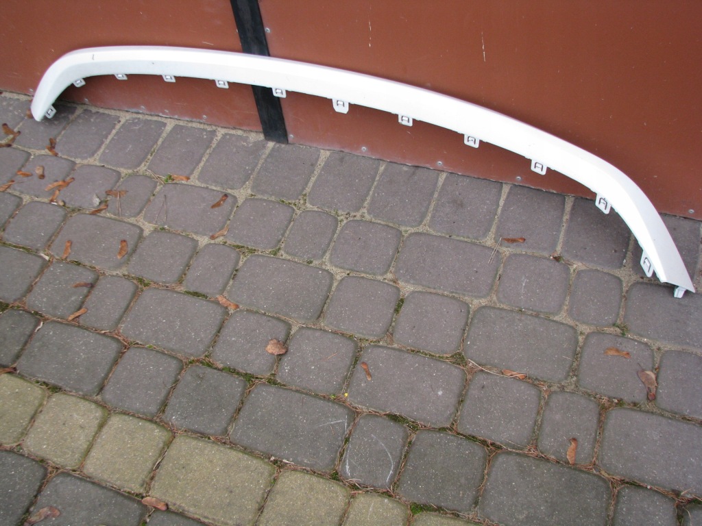 фото №1, Молдинг бампера перед toyota c-hr 19-21r lift