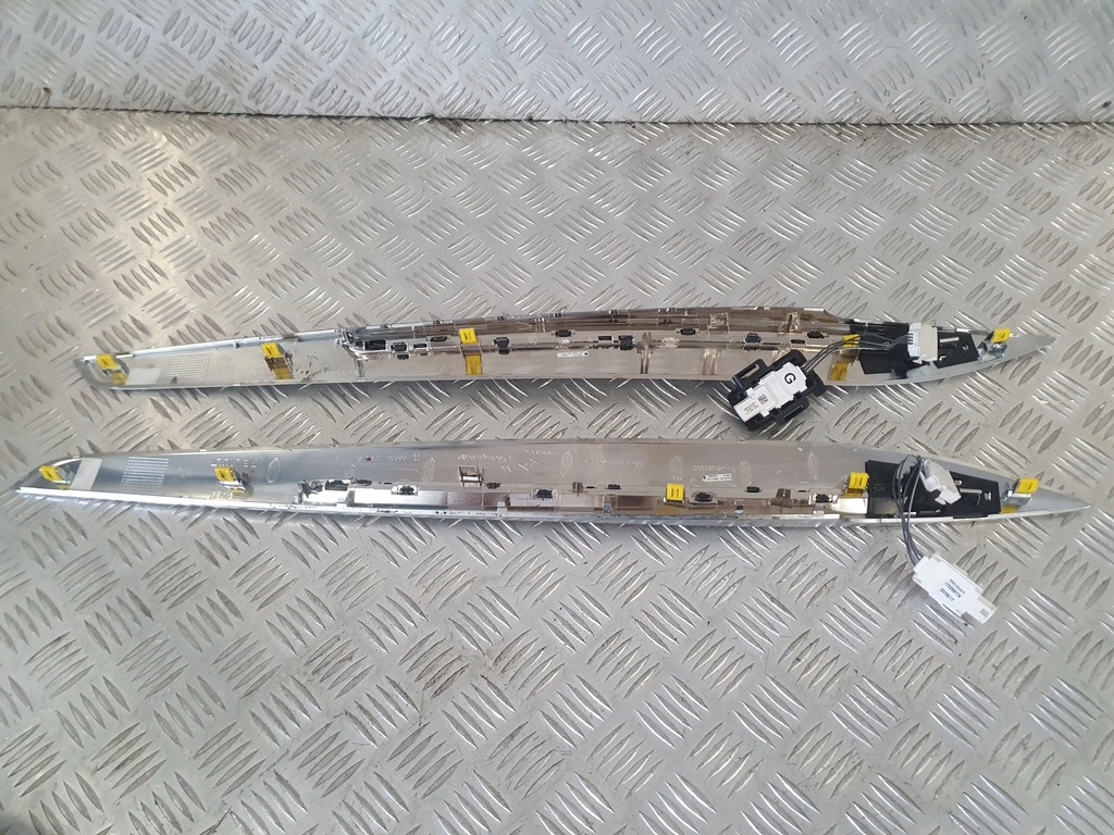 фото №2, Молдинг тунель led ліва права renault megane iv 16-