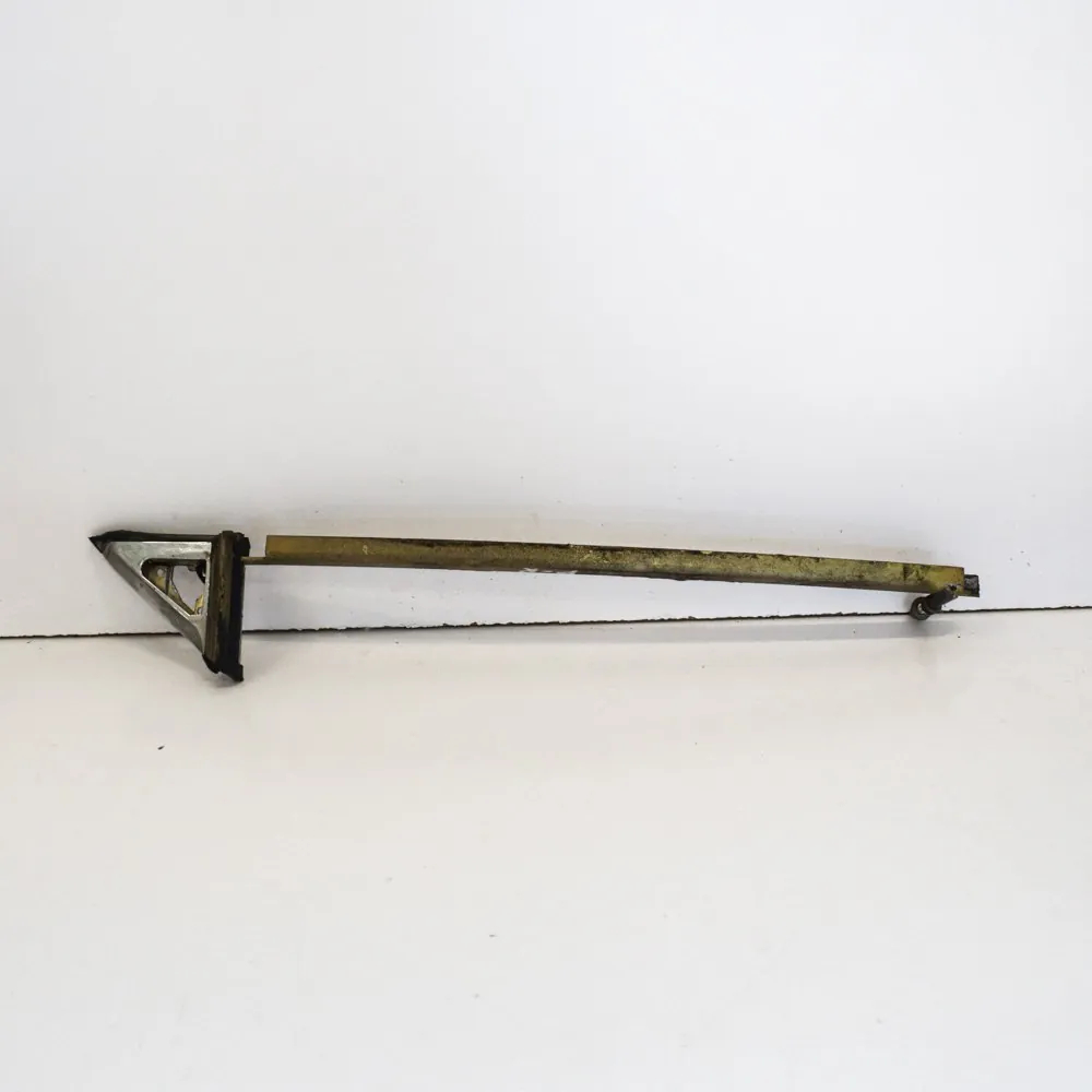 Купить Запчасти кузов mercedes-benz sl r107 a1077200315 3732579 4.5l