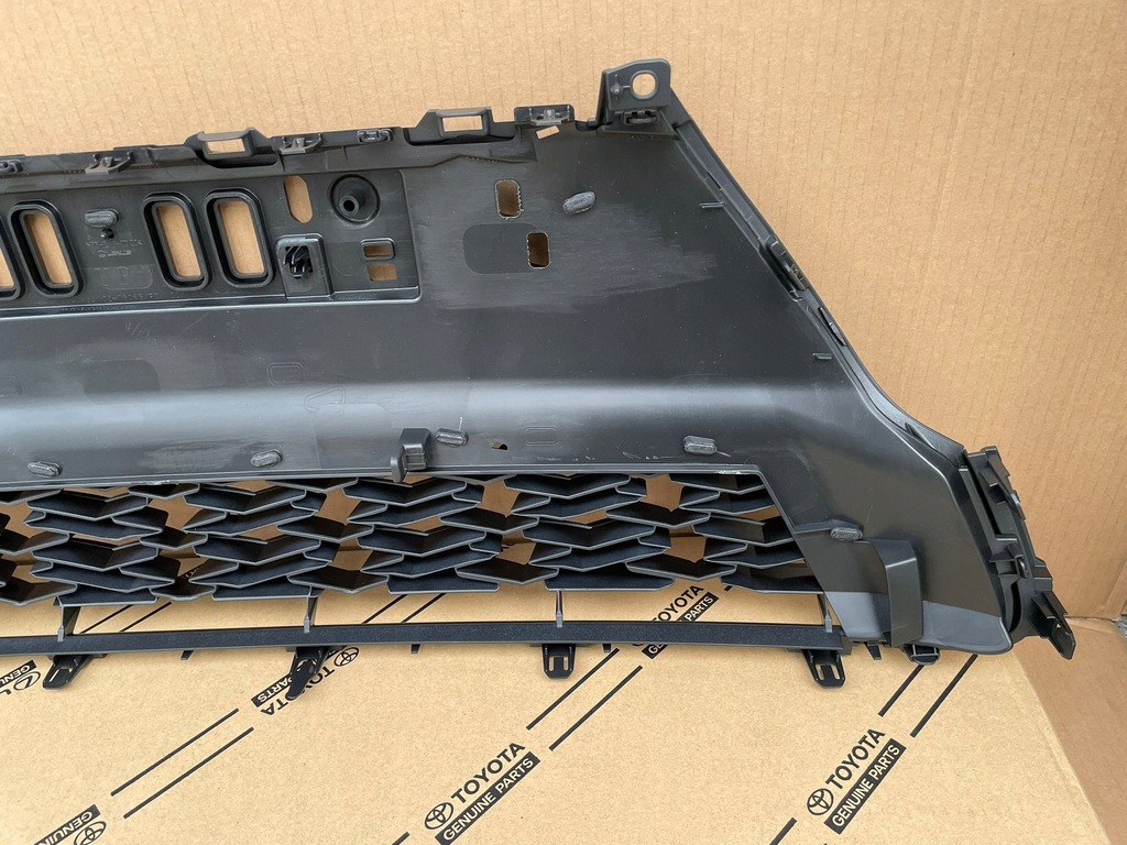 фото №6, Lexus ct 200h f-sport lift решётка бампера нижняя